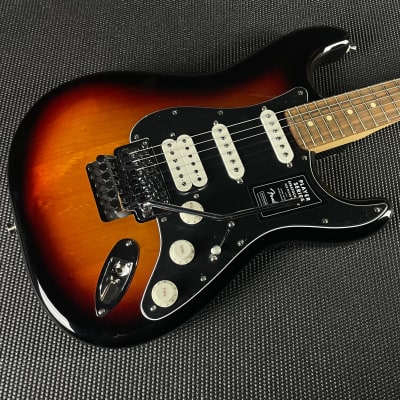 Fender Player Stratocaster w/Floyd Rose, Pau Ferro Fingerboard- 3-Color Sunburst (MX22077322) image 2