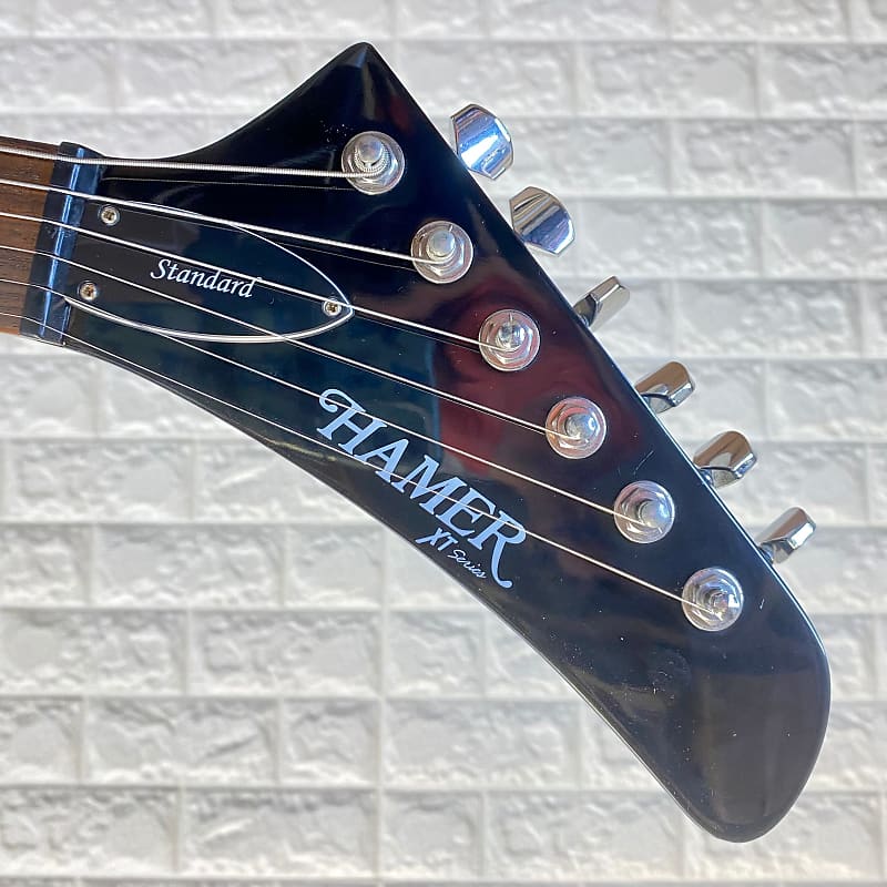 Hamer XT Series Explorer in Black | Reverb