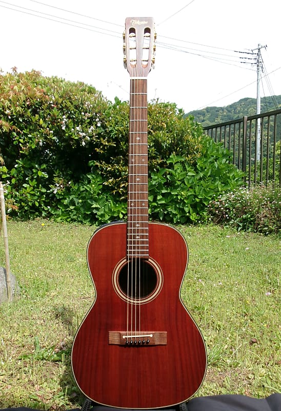 2000 Takamine PT-407 parlor size New Yorker Guitar Hawaiian