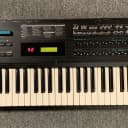 Yamaha  DX7s Programmable FM Algorhythmic Synthesizer