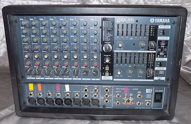 Yamaha EMX88S powered mixer image 1
