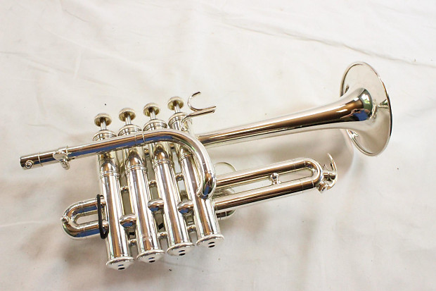 Yamaha YTR-9835 Custom Piccolo Trumpet