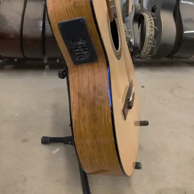 Paracho Luthier  Classical 2018 Natural image 8