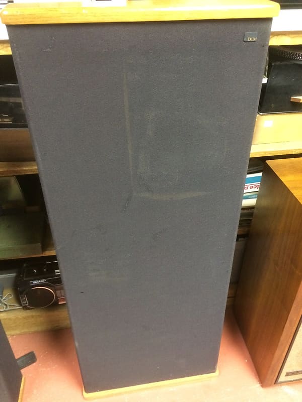 DCM Timeframe TF-500 Woodgrain Stereo Speakers, Pick Up
