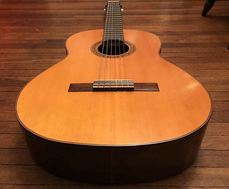 Vintage 1960s Yamaha NO. G-160 Nippon Gakki Classical Acoustic