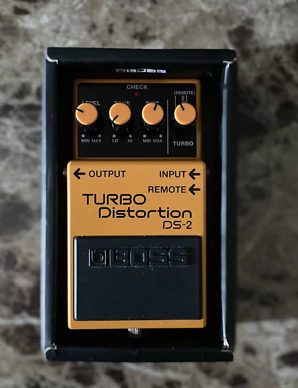 Boss DS-2 Turbo Distortion (Silver Label) 1987 - 1989 - Orange