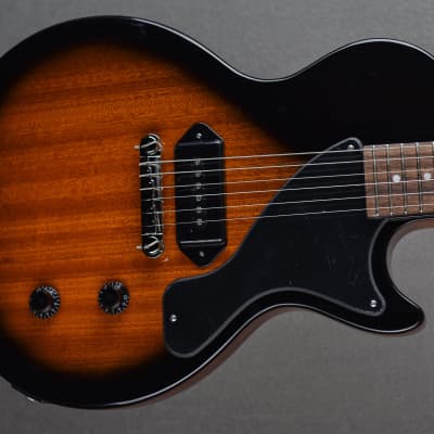 Epiphone Limited Edition 1954 Les Paul in Oxblood (Jeff Beck Epiphone Limited Edition 1954 Les Paul in Oxblood (Jeff Beck