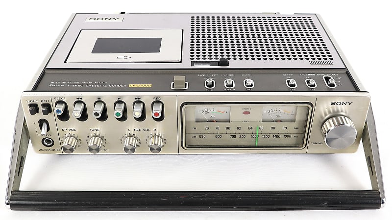 Vintage Sony Japan CF-2700D AM/FM Cassette-Corder Player