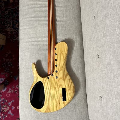 Prat M-BSV 5 string  bass 2016 Buckeye Burl top - Nordstrand pickups - Noll electronics - Fodera strings image 7