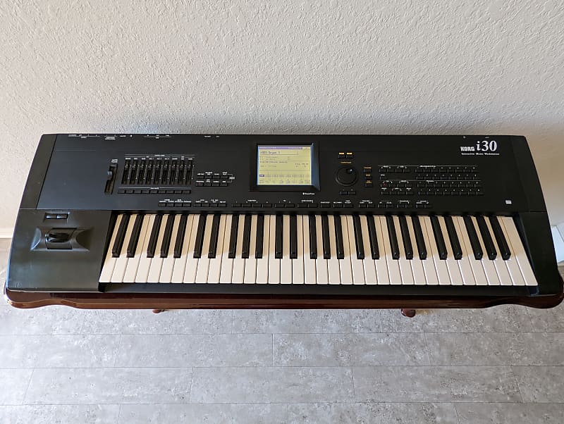 Korg i30 Interactive Music Workstation | Reverb