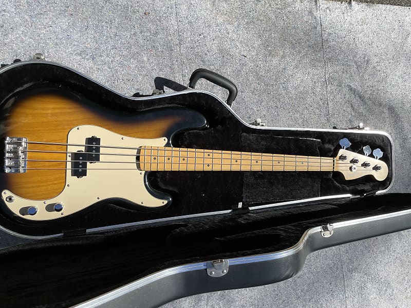 Fender Precision Bass USA 2003 - Sunburst image 1
