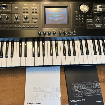 Roland V-Synth GT 61-Key Elastic Audio Synthesizer 2007 - 2009 - Black