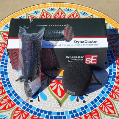 sE Electronics DynaCaster Cardioid Dynamic Broadcasting Microphone DCM8 DYNACASTER-U **FREE SHIPPING!** image 1