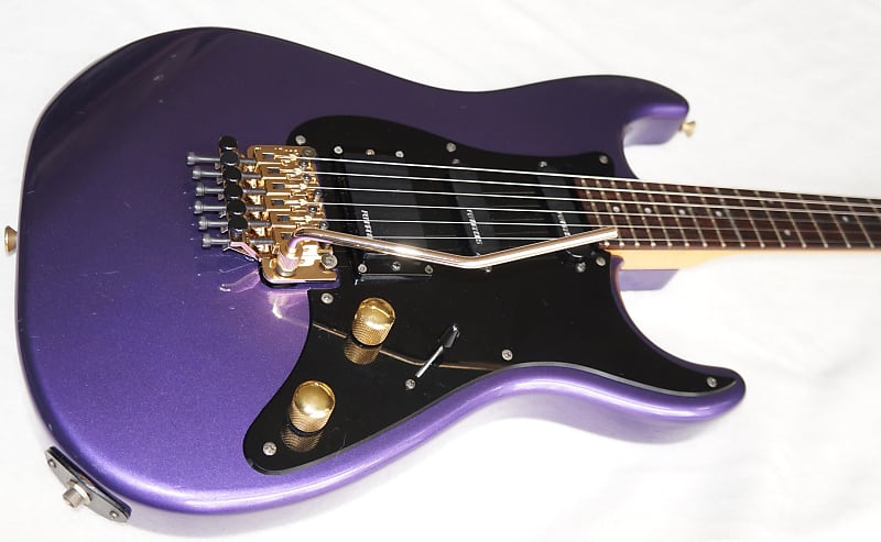Fernandes Stratocaster / Strat FST-55 Metallic Purple Floyd Rose