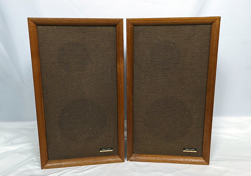 Vintage Realistic SOLO-3B - Pair of 2-way Speakers - 1974 image 1