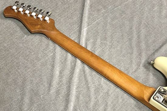 Bacchus BST-3-RSM/M-OWH Universe Series Roasted Maple