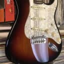 Fender  Deluxe Stratocaster 2013 sunburst