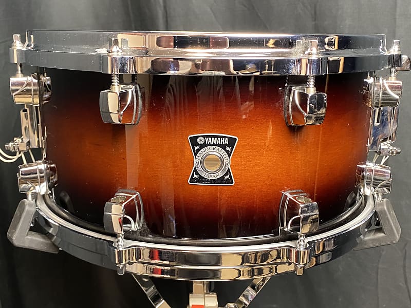 Yamaha Sensitive Series Maple 6.5x13 Antique Sunburst Snare (video