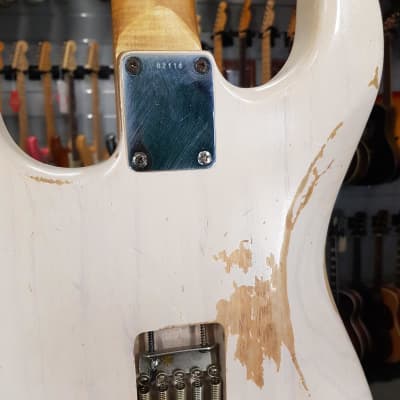 Immagine Fender   Stratocaster Assembled Vintage White Relic - 3