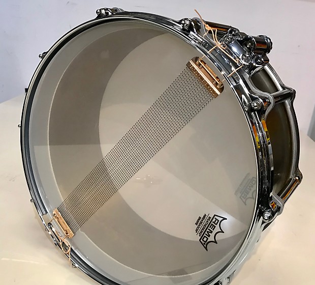 Pearl 30th Anniversary Pearl 6.5 x14 Free Floating snare