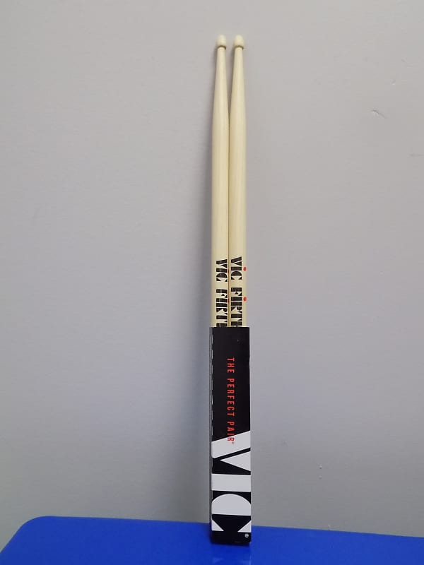 Vic Firth American Classic 7A Drum Sticks image 1