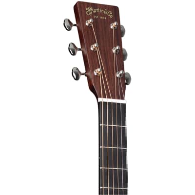 Martin 00-18 Acoustic Guitar w/ Case image 2