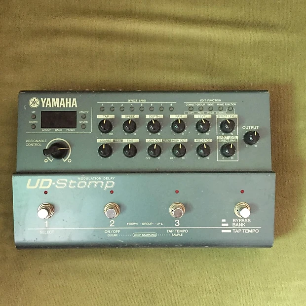 ギター YAMAHA UD-Stomp Yamaha UD STOMP Modulation/Delay Guitar Effects Processor