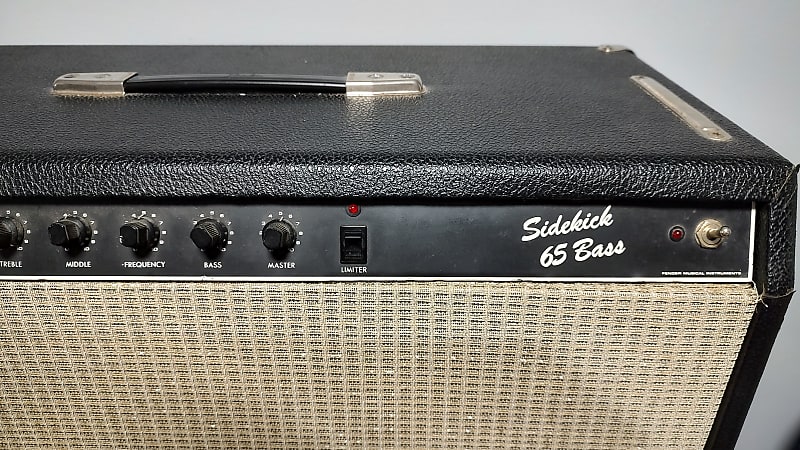 Fender Sidekick 65 Bass Late 70's through mid 80's - Black Tolex