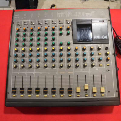 ROLAND rm-84 | Reverb