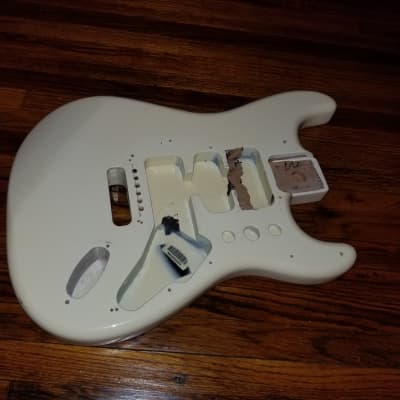 Fender ホワイト MADE IN MEXICO Fender Made in Japan Traditional 60s Stratocaster Olympic