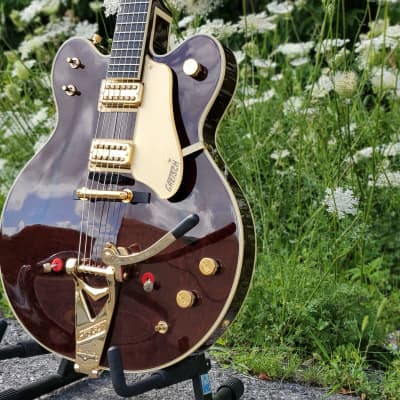 Gretsch 2401235892 G6122T-62 Vintage Select Edition '62 Chet Atkins® Country Gentleman® Hollow Body With Bigsby®, TV Jones®, Walnut Stain image 3