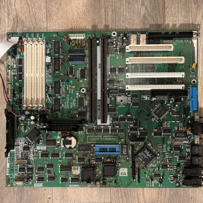 Akai S5000 Motherboard