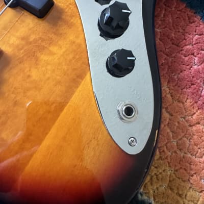 Squier Vintage Modified Jazz Bass Fretless 2007 - 2018 - 3-Color Sunburst image 5