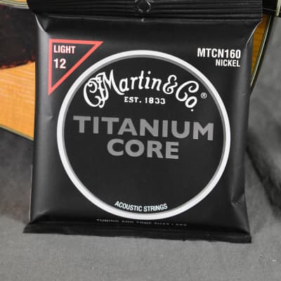 Martin MTCN160 Titanium Core Acoustic Guitar Strings image 2