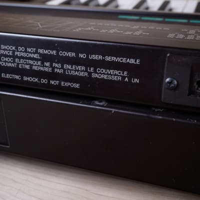 Yamaha DX7 Digital FM Synthesizer 1980s Brown Original Version 100V Made in Japan MIJ w/ Case image 13