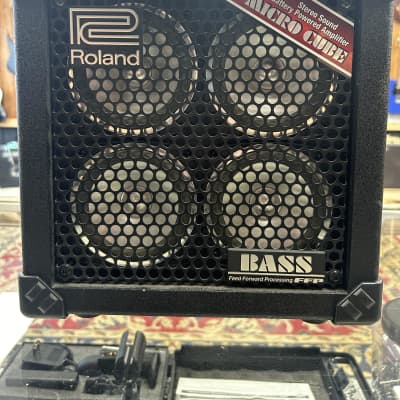 Roland Micro Cube Bass RX 2x2.5-Watt 4x4