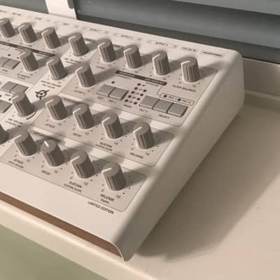 Access Virus TI2 Desktop WhiteOut Limited Edition Synthesizer image 2