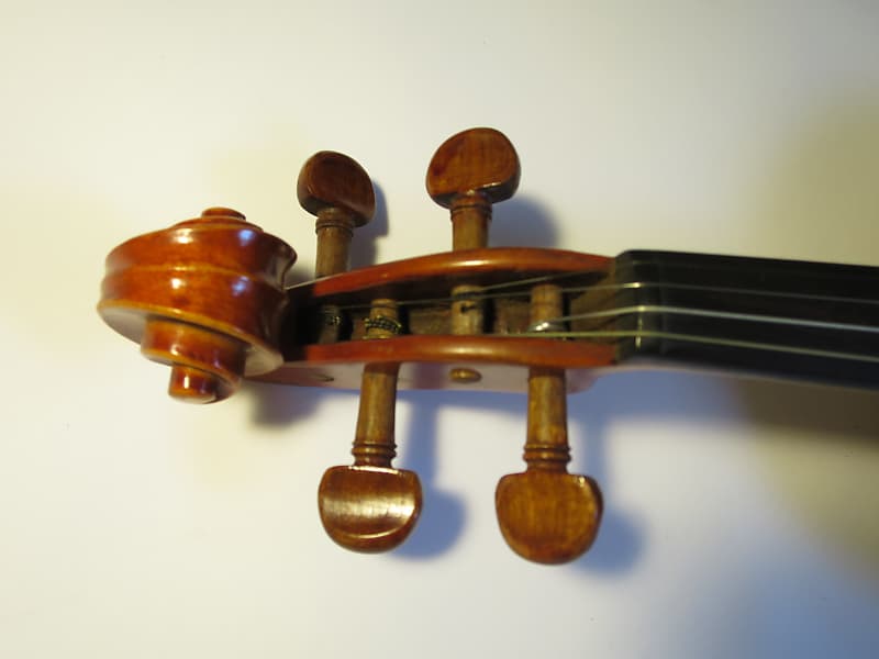 Suzuki Violin No. 300 intermediate violin, 4/4, Japan, 1972 Suzuki Violin No. 300 intermediate violin, 4/4, Japan, 1972