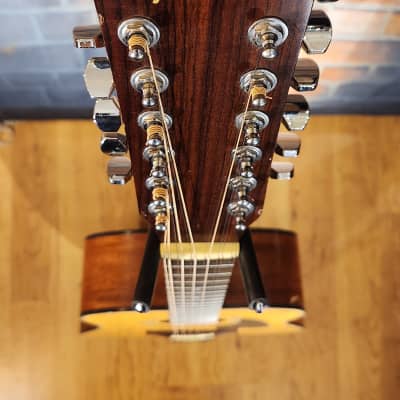 Fender DG-10/12 12-String Acoustic Guitar - Natural image 5