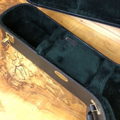 Martin Hardshell Plush Case for 000 Size Guitars - Black w/ Green Interior image 7