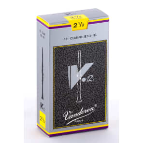 Vandoren CR1925 V12 Bb Clarinet Reeds - Strength 2.5 (Box of 10)