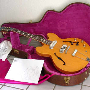 Epiphone Casino E230TD John Lennon Revolution 1964/1965 COA