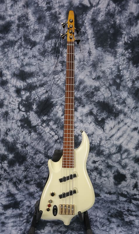 ATLANSIA STEALTH BASS