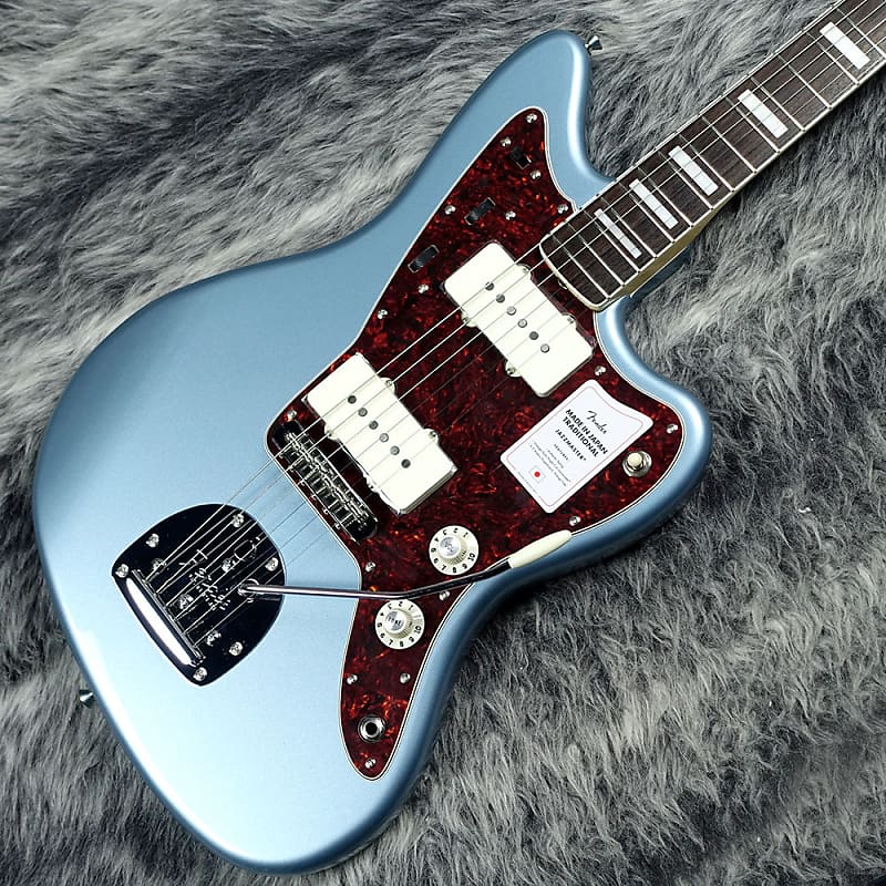 Fender Japan Traditional II Late 60s Jazzmaster Ice Blue Metallic Matching  Headstock MIJ 2022