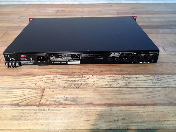 TRUE SYSTEMS P2 Analog 2chマイクプリアンプ P2 Front Diag.jpg