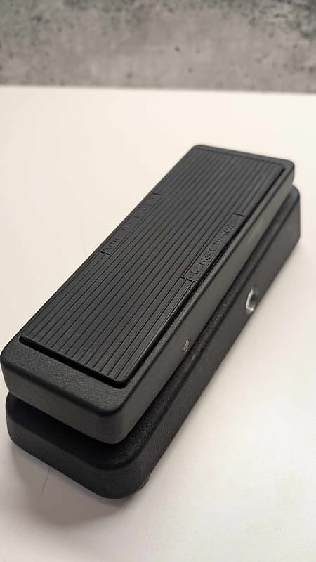Dunlop GCB95 Cry Baby Standard Wah | Reverb Canada
