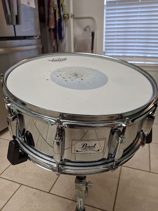 Pearl COS 5.5x14 10 Lug Steel Snare  Chrome image 1