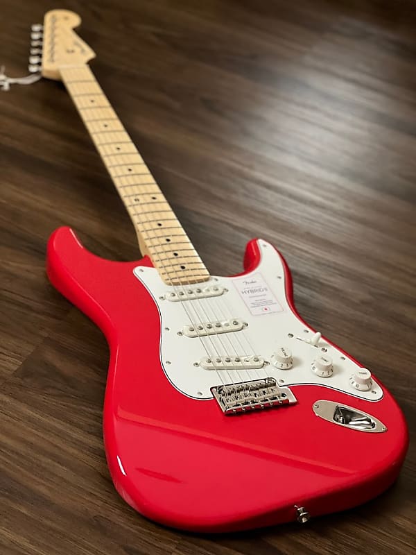 Fender Japan Hybrid II Stratocaster with Maple FB in Modena Red
