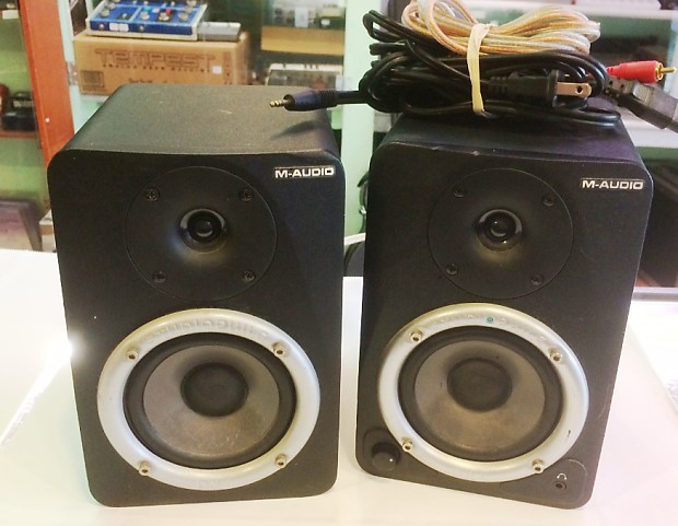 M-Audio Studiophile DX4 | Reverb