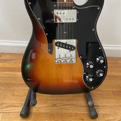 Fender Classic Series '72 Telecaster Custom with Case image 2